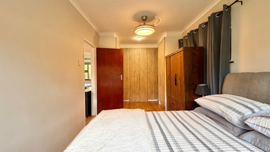 3 Bedroom Property for Sale in Palmiet Western Cape